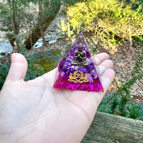 Small Purple Resin Decorative Healing Buddha Statue for Home or Office 1.9” - Picture 8 of 9